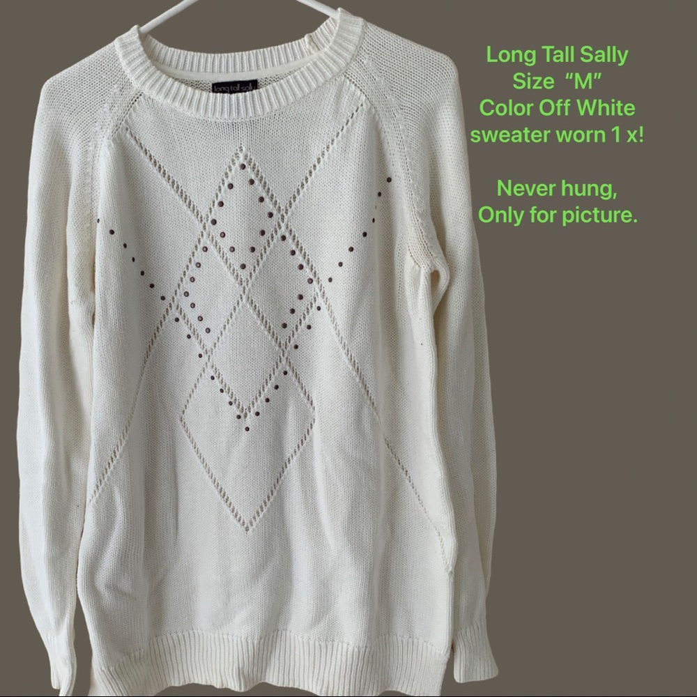 Womens Off-White beautiful details! Almost NEW  Long Tall Sally;Casual or Dress!